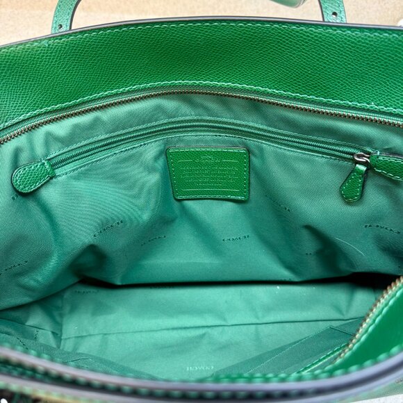 NWOT Coach Green Crossgrain Leather Turnlock Tote Bag - Picture 7 of 7